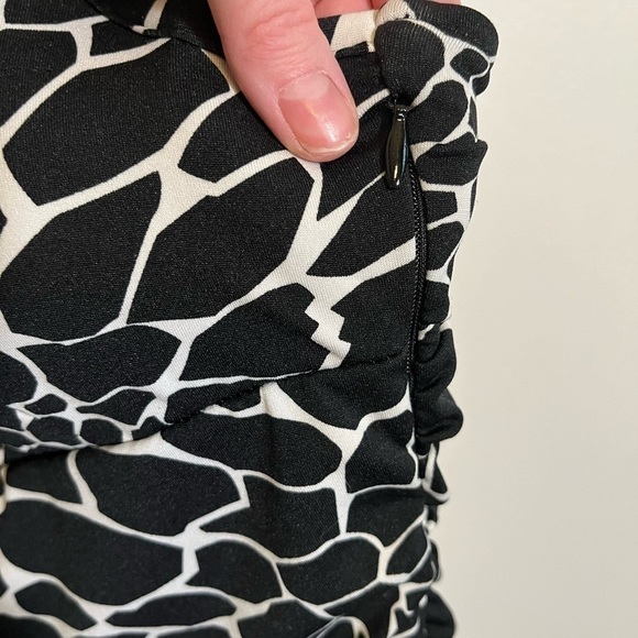 Denver Hayes XS Stretchy Dress Built In Bra Animal Print Black and White - Picture 10 of 15